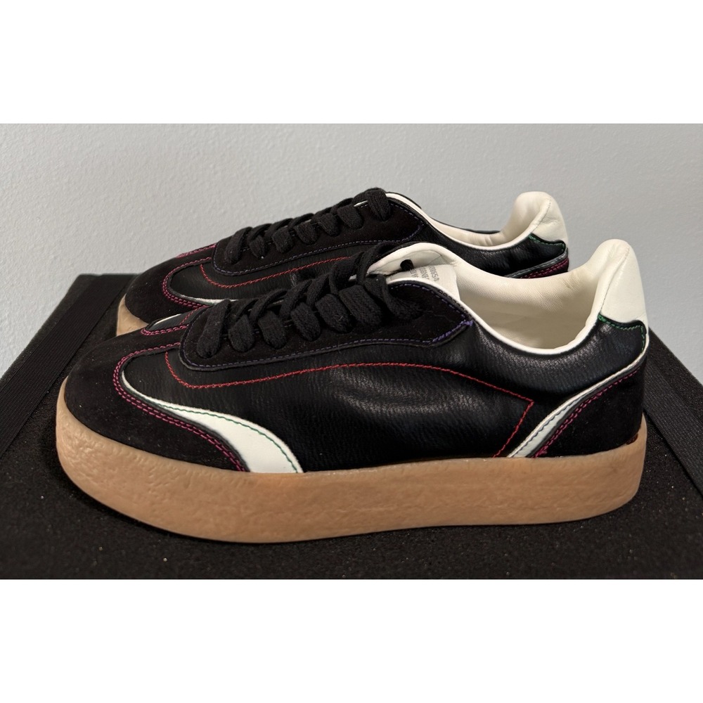 Steve Madden Tux Shoes Sneaker Womens size 5 Black